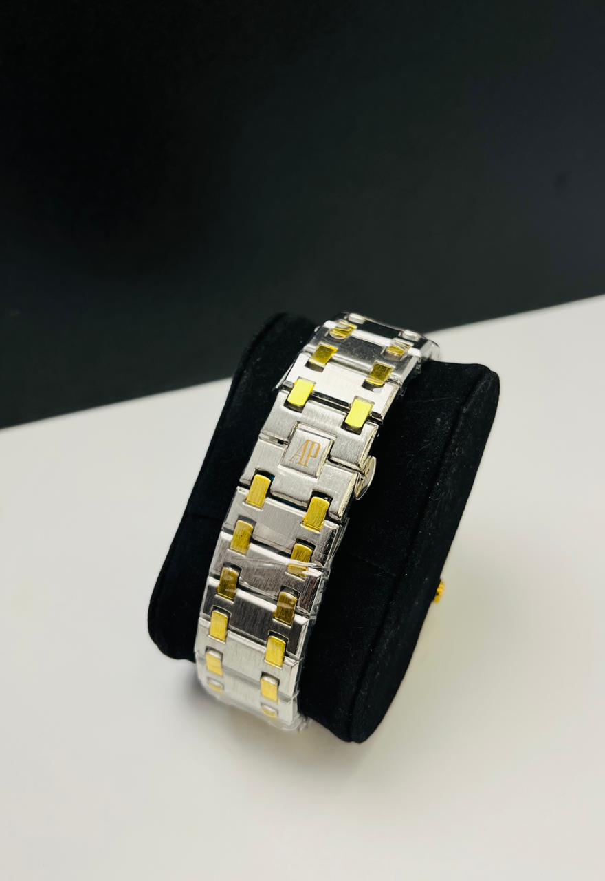 AP Royal Oak Black Dial